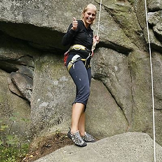  Petra Čeřovská